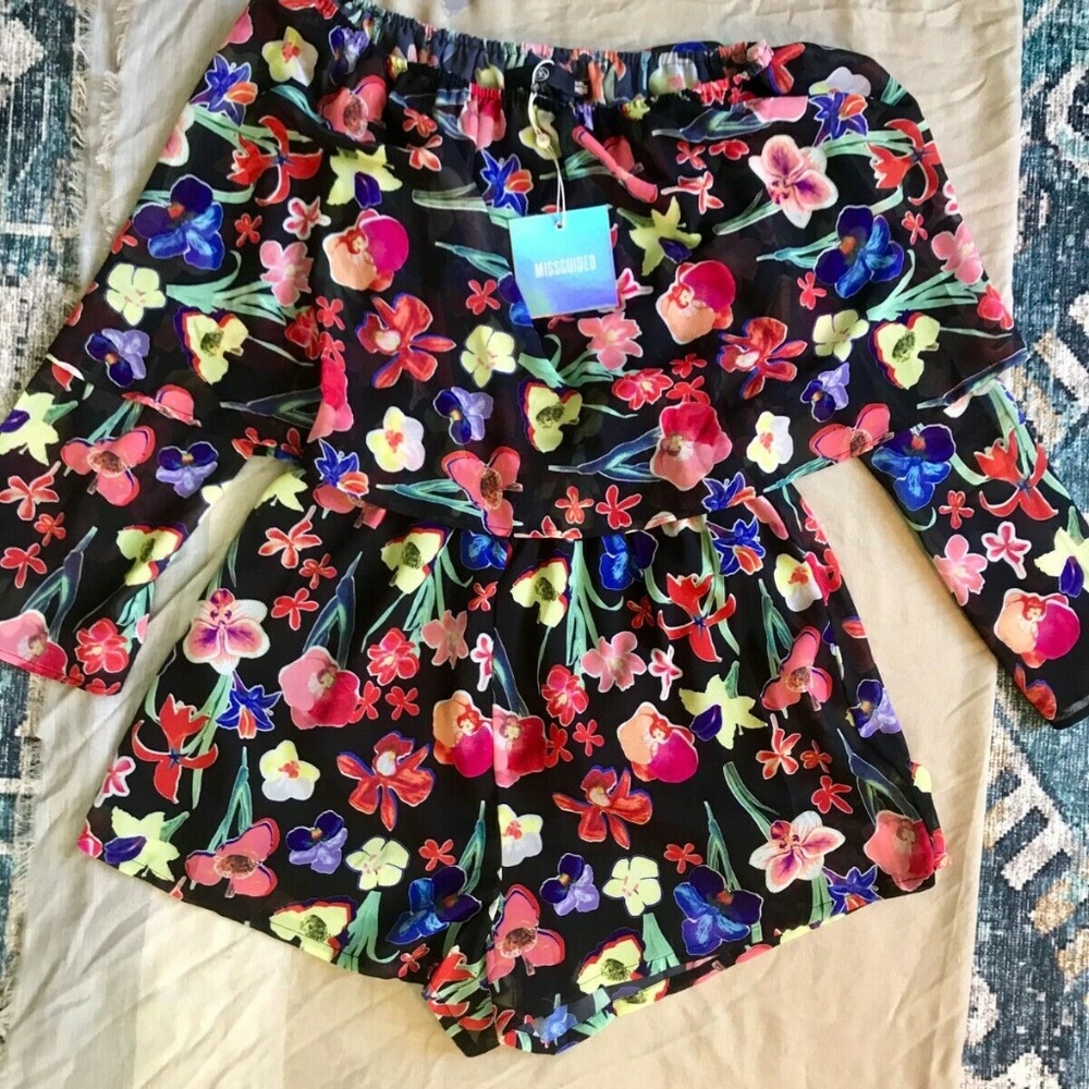 NWT Bardot Floral Playsuit ROMPER US 6